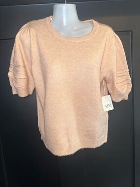 ANA Crewneck Puff Sleeve Sweater in Soft Peach